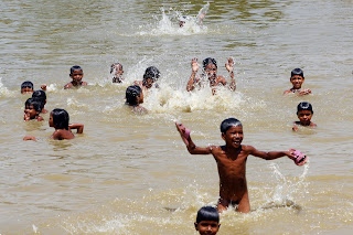 Bathing Children in the Heat of Summer