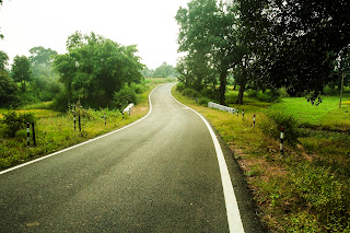 एक छिपा हुआ रत्न, Deserted Highway