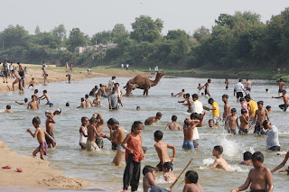 गुजरात के वॉथा मेले की एक जीवंत यात्रा