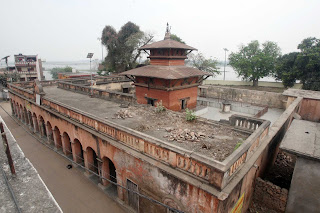 कोन्हारा घाट पर नेपाली मंदिर की भूली-बिसरी महिमा