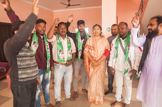 एक ताजा हवा: उपासना मरांडी