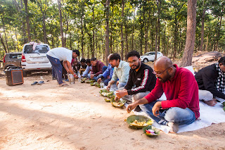वैन-भोज का आनंद