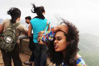 सिंहगढ़ किले के विंड पॉइंट तक रोमांचकारी यात्रा