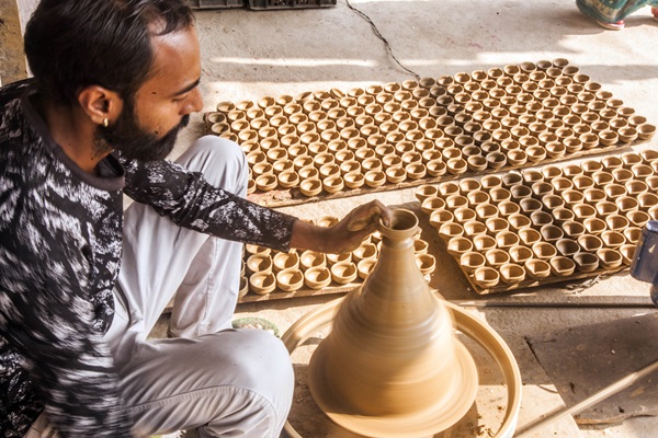 The Art of Diya Making
